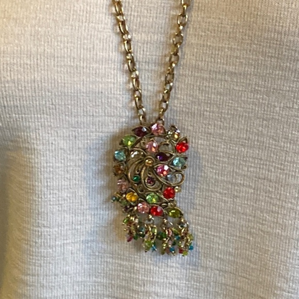 Vintage exquisite multicolored crystal ornate on gold tone pendant necklace